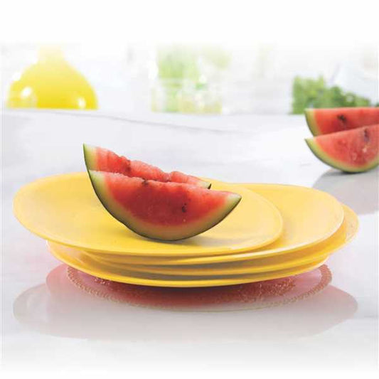 Tupperware Legacy Plates Set of 4